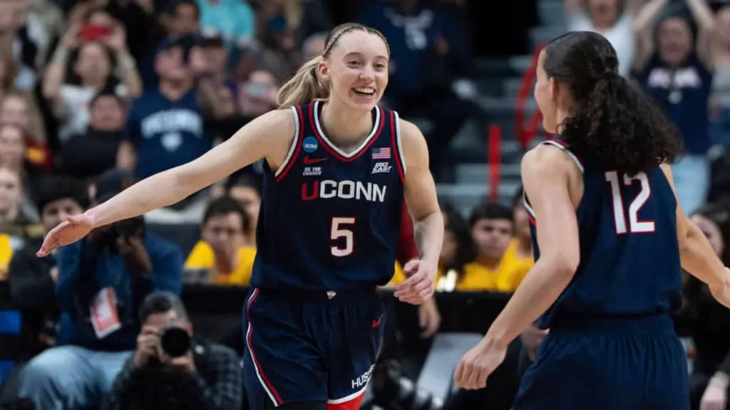 Paige Bueckers Highlights Paige Bueckers Highlights